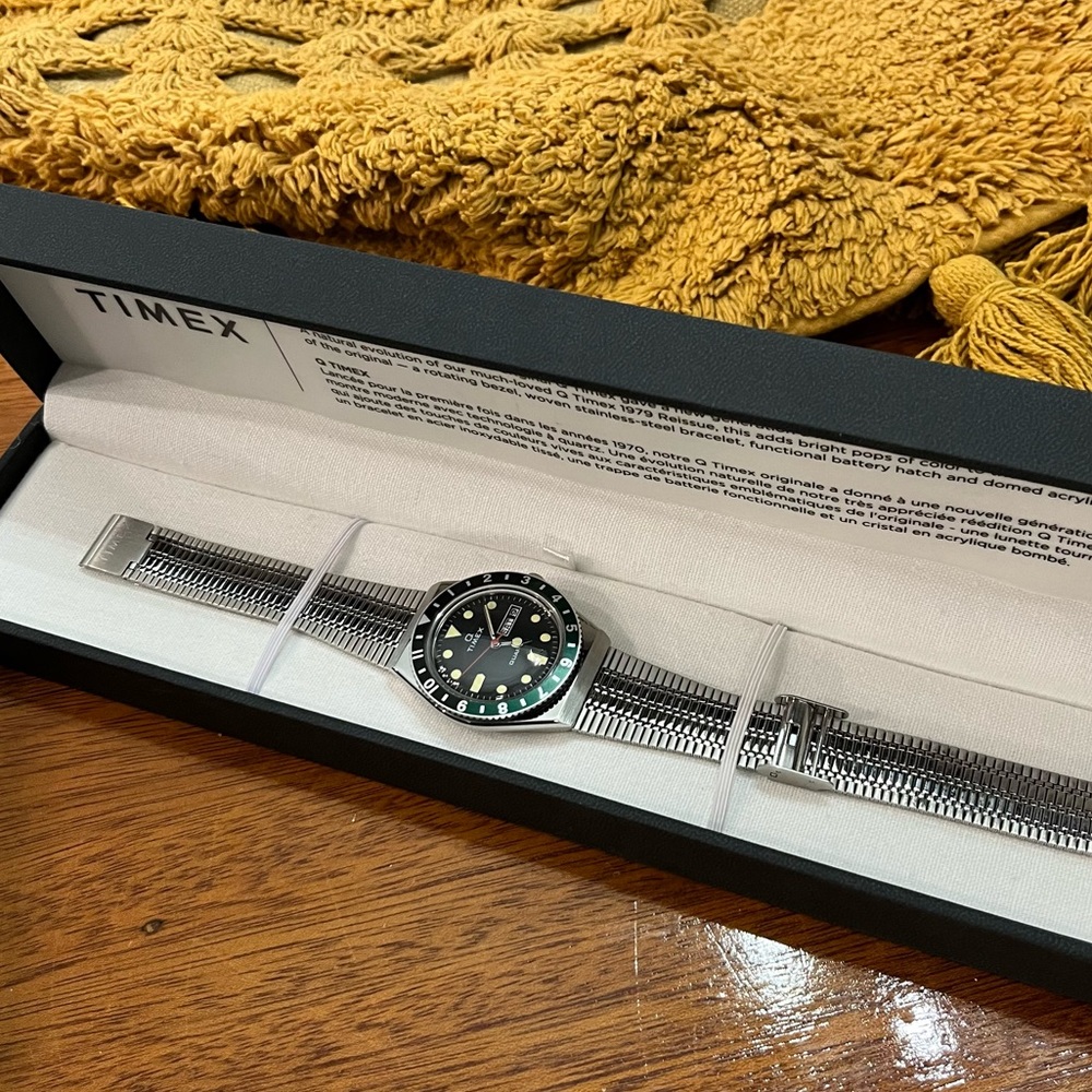 Men’s Timex Q Re-Issue Black/Green Bezel Stainless Steel Quartz Watch 38mm